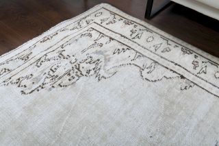 Vintage Gray Oriental Area Rug - Thumbnail