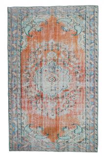 Oriental Vintage Area Rug - Thumbnail