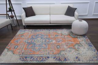 Vintage Oriental Area Rug - Thumbnail