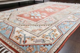 Vintage Area Rug - Thumbnail