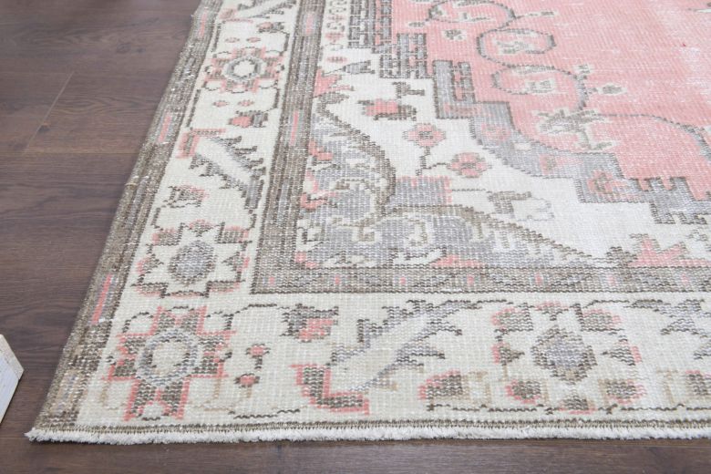 Vintage Oriental Area Rug