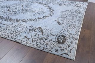 Vintage Oriental Area Rug - Thumbnail