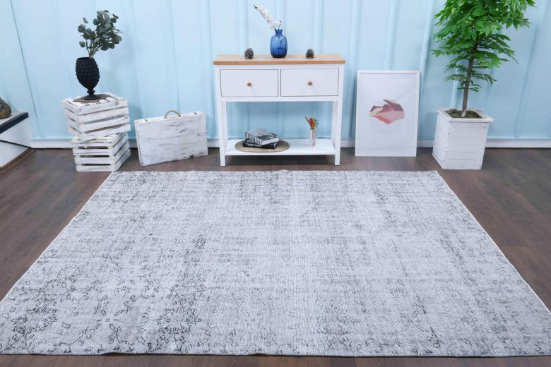 Vintage Area Anatolian Rug - 1950s -