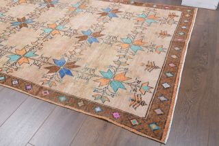 Vintage Area Rug - Thumbnail