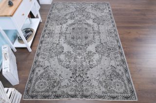 Vintage Area Rug - Thumbnail