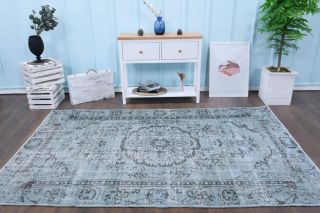 Vintage Area Rug - Thumbnail