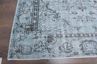 Vintage Area Rug - Thumbnail