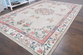 Oriental Vintage Area Rug - Thumbnail