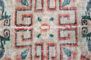 Oriental Vintage Area Rug - Thumbnail