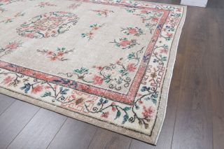 Oriental Vintage Area Rug - Thumbnail