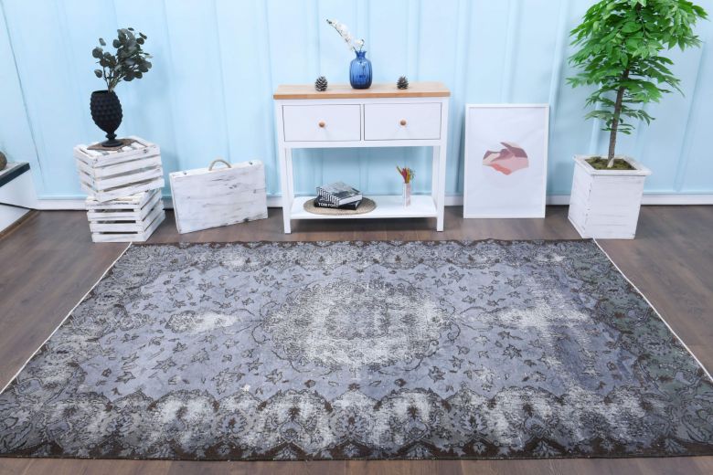 Vintage Oriental Area Anatolian Rug