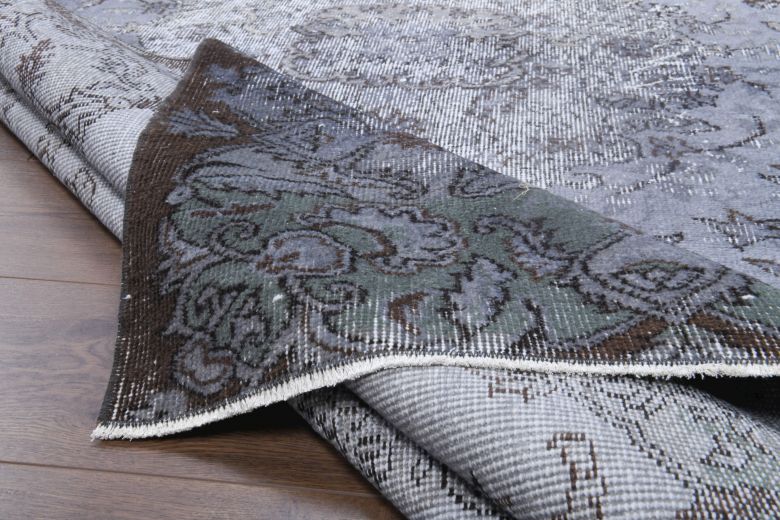 Vintage Oriental Area Anatolian Rug