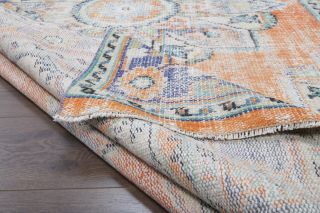 Vintage Oriental Area Rug - Thumbnail