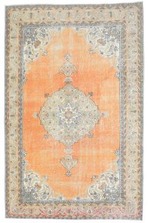 Vintage Area Rug - Thumbnail