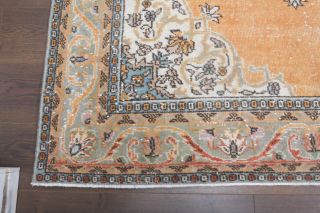 Vintage Area Rug - Thumbnail