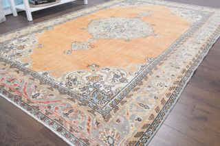 Vintage Area Rug - Thumbnail