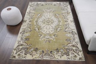 Oriental Vintage Area Rug - Thumbnail