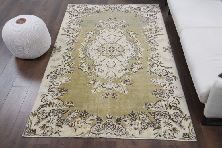 Oriental Vintage Area Rug