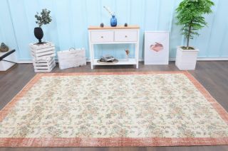 Vintage Area Rug - Thumbnail