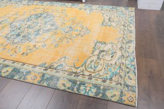 Turkish Vintage Anatolian Area Rug - Thumbnail