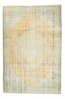 Vintage Area Rug - Thumbnail