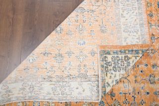 Vintage Area Rug - Thumbnail