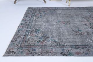 Vintage Turkish Area Rug - Thumbnail