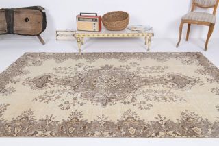 Vintage Nomadic Area Rug - Thumbnail