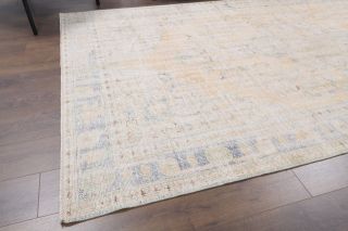 Vintage Neutral Area Rug - Thumbnail