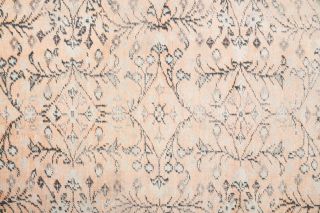 Vintage Floral Area Rug - Thumbnail