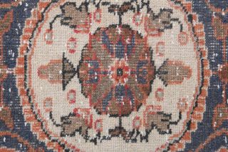 Vintage Area Rug - Thumbnail