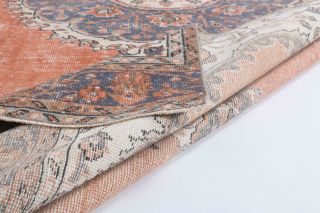 Vintage Area Rug - Thumbnail