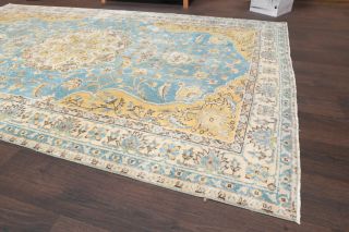 Vintage Area Anatolian Rug - Thumbnail