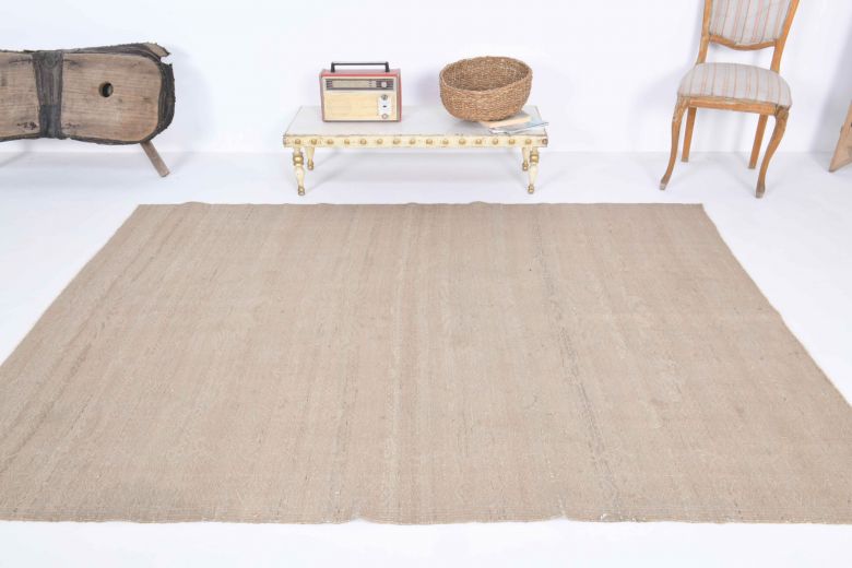 Vintage Solid Kilim Area Rug