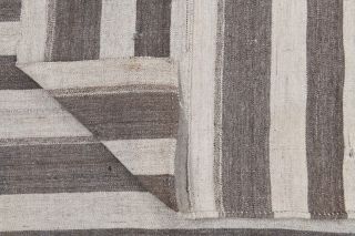 Vintage Kilim Area Rug - Thumbnail