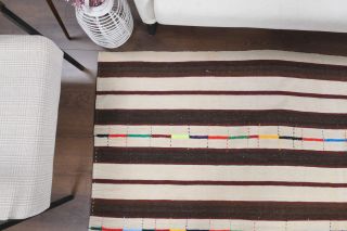 Vintage Area Rug - Thumbnail