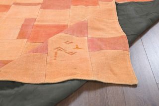 Vintage Area Rug - Thumbnail