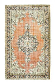 Oriental Turkish Vintage Anatolian Area Rug - Thumbnail