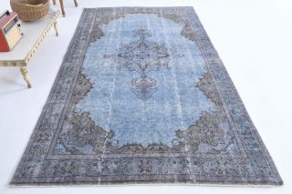 Vintage Area Rug - Thumbnail