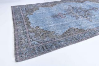 Vintage Area Rug - Thumbnail