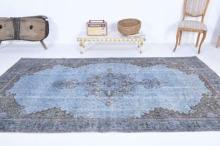 Vintage Area Rug - Thumbnail