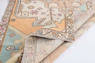 Vintage Area Rug - Thumbnail