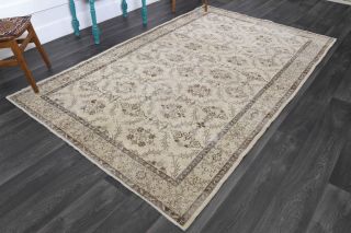 Mid 20th Century Hereke Area Wool Rug - Thumbnail