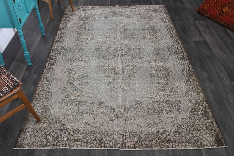 Mid 20th Century Area Anatolian Wool Rug