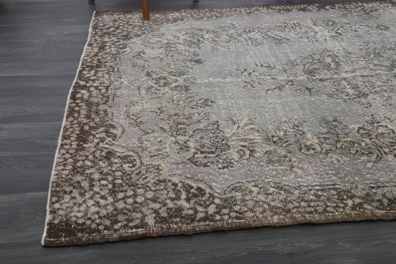 Mid 20th Century Area Anatolian Wool Rug