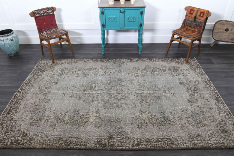 Mid 20th Century Area Anatolian Wool Rug