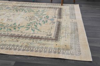 Beige Vintage Area Rug - Thumbnail