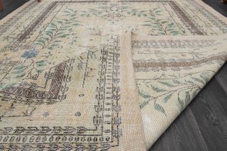 Beige Vintage Area Rug - Thumbnail