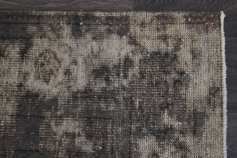 Distressed Black Vintage Area Rug