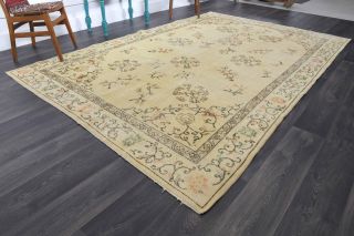 Beige Vintage Area Rug - Thumbnail